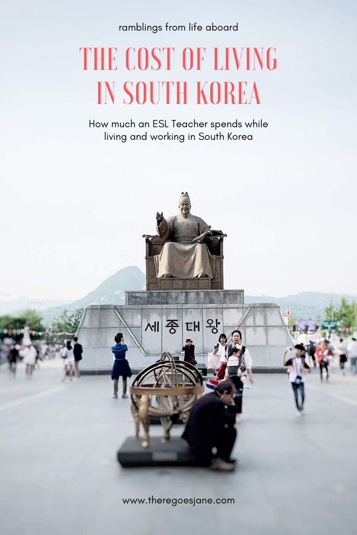 Green Photo Women's Fashion Tips Pinterest Graphic